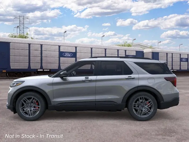 2026 Ford Explorer ST photo 3