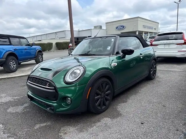 2021 MINI Convertible Cooper S's photo