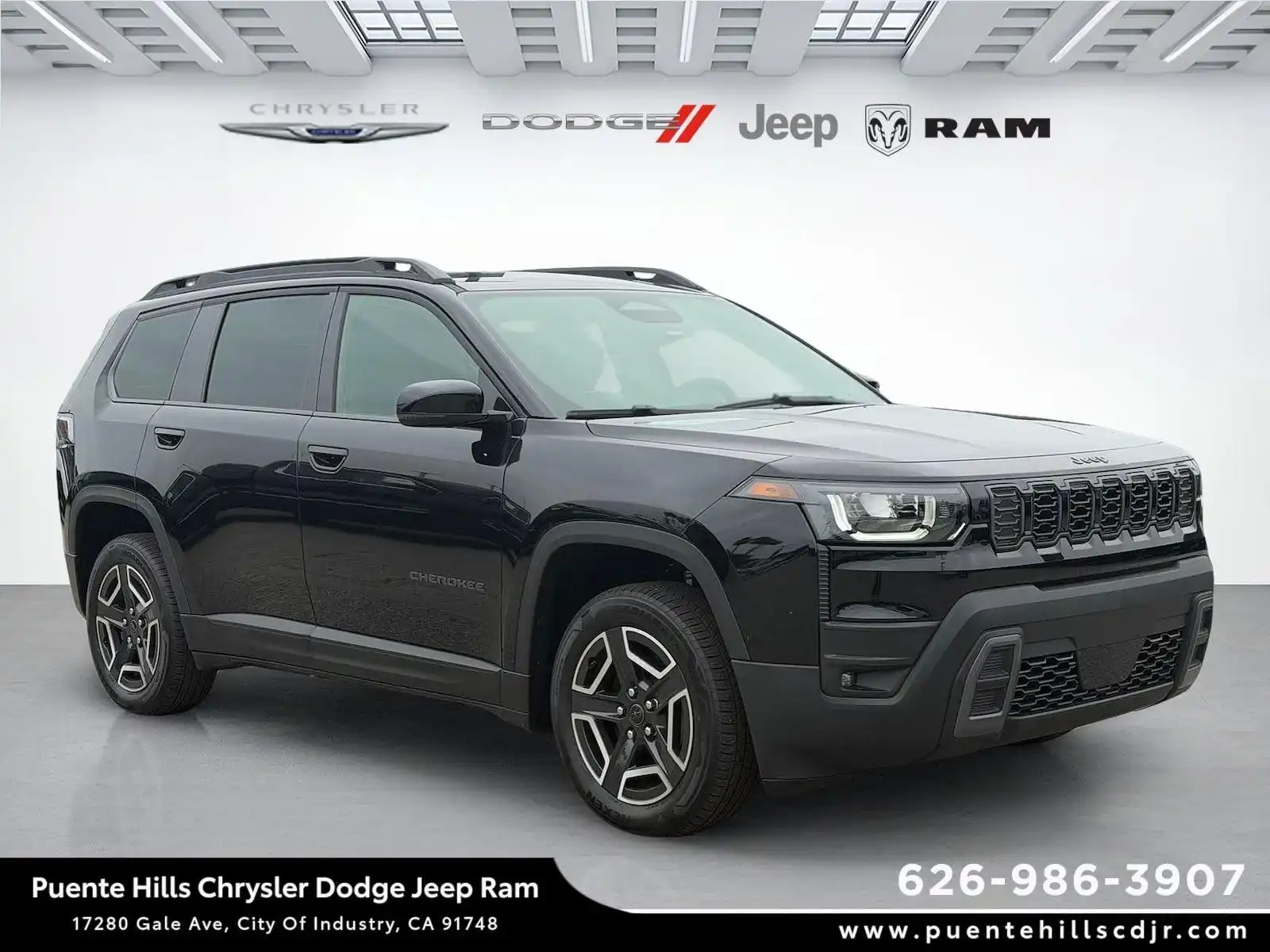 2026 Jeep Cherokee Limited Hybrid 4WD's photo