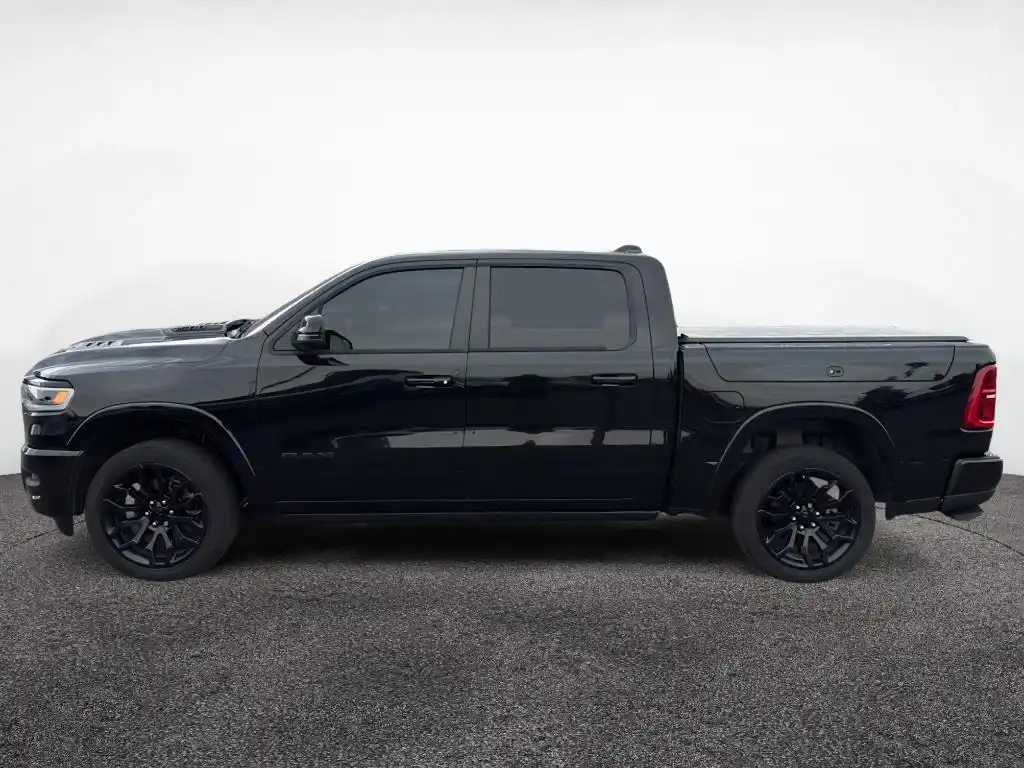 2025 RAM 1500 Limited 4x4 Crew Cab 5'7's photo