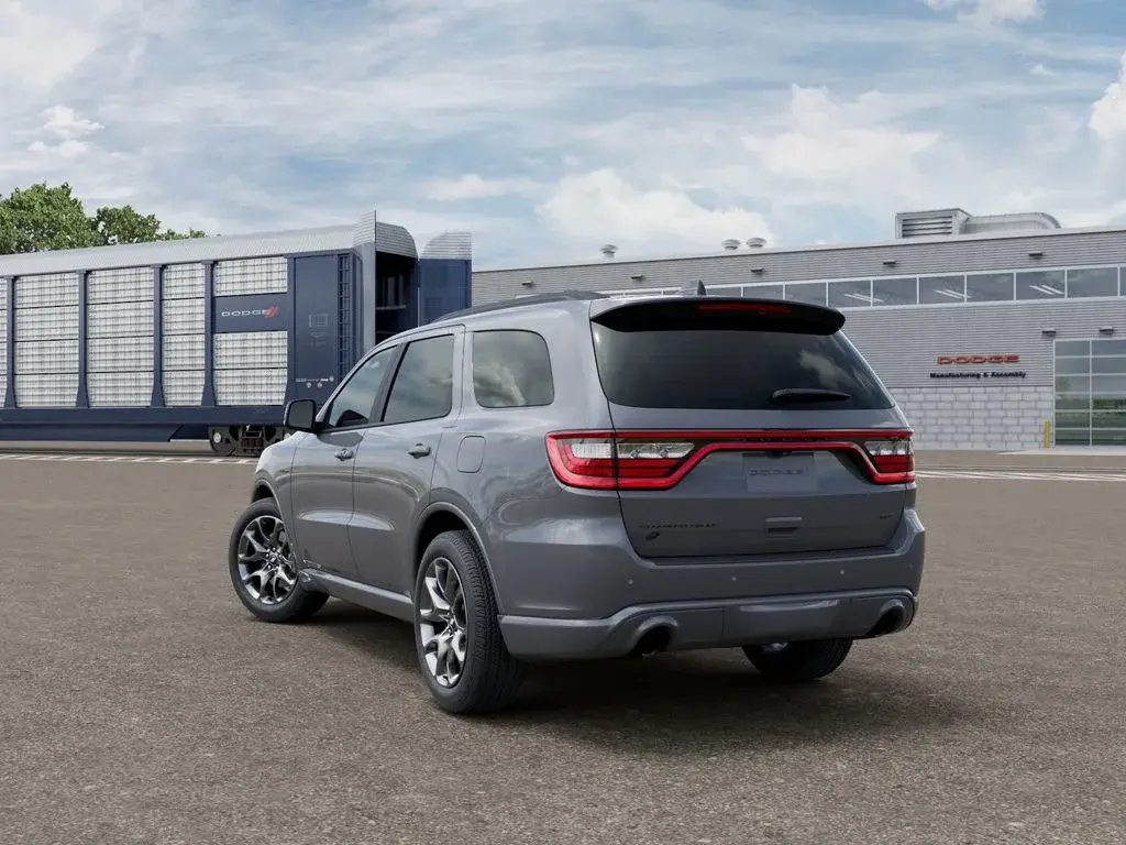 2026 Dodge Durango GT HEMI Plus V8 AWD photo 3