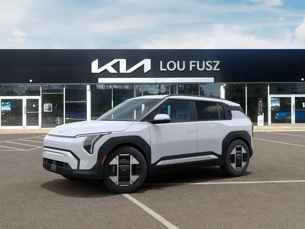2027 Kia EV3 Wind AWD photo 3