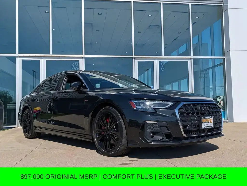 2023 Audi A8 55 TFSI L quattro Tiptronic's photo