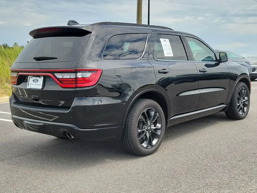 2023 Dodge Durango R/T AWD photo 5