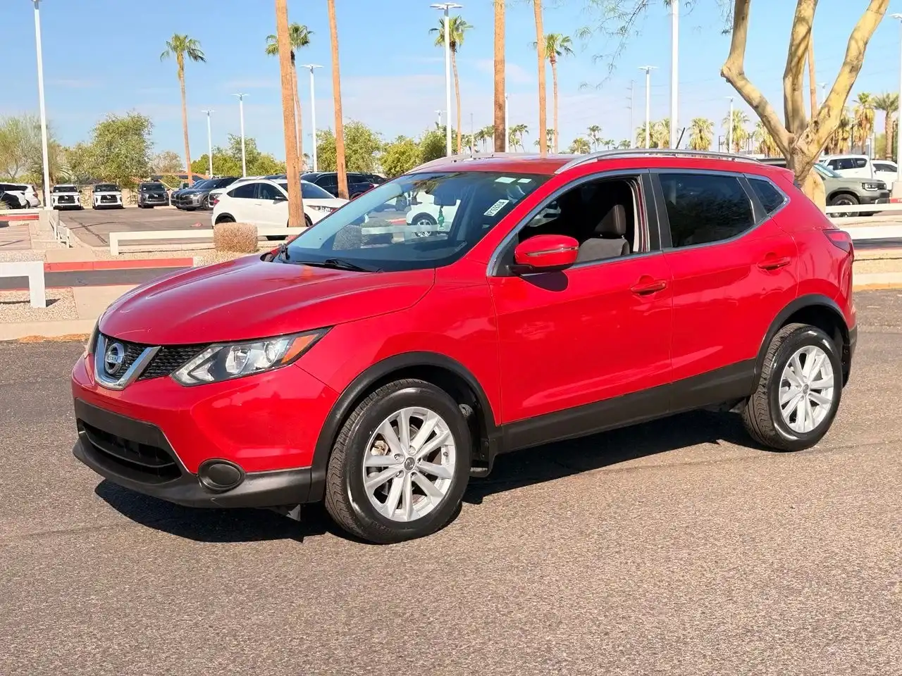2017 Nissan Rogue Sport SV FWD's photo