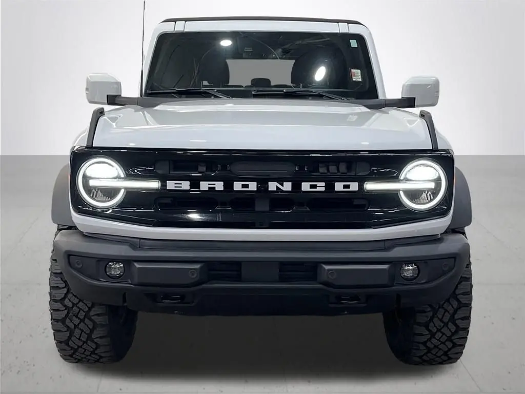 2022 Ford Bronco Outer Banks Advanced 4x4 photo 4