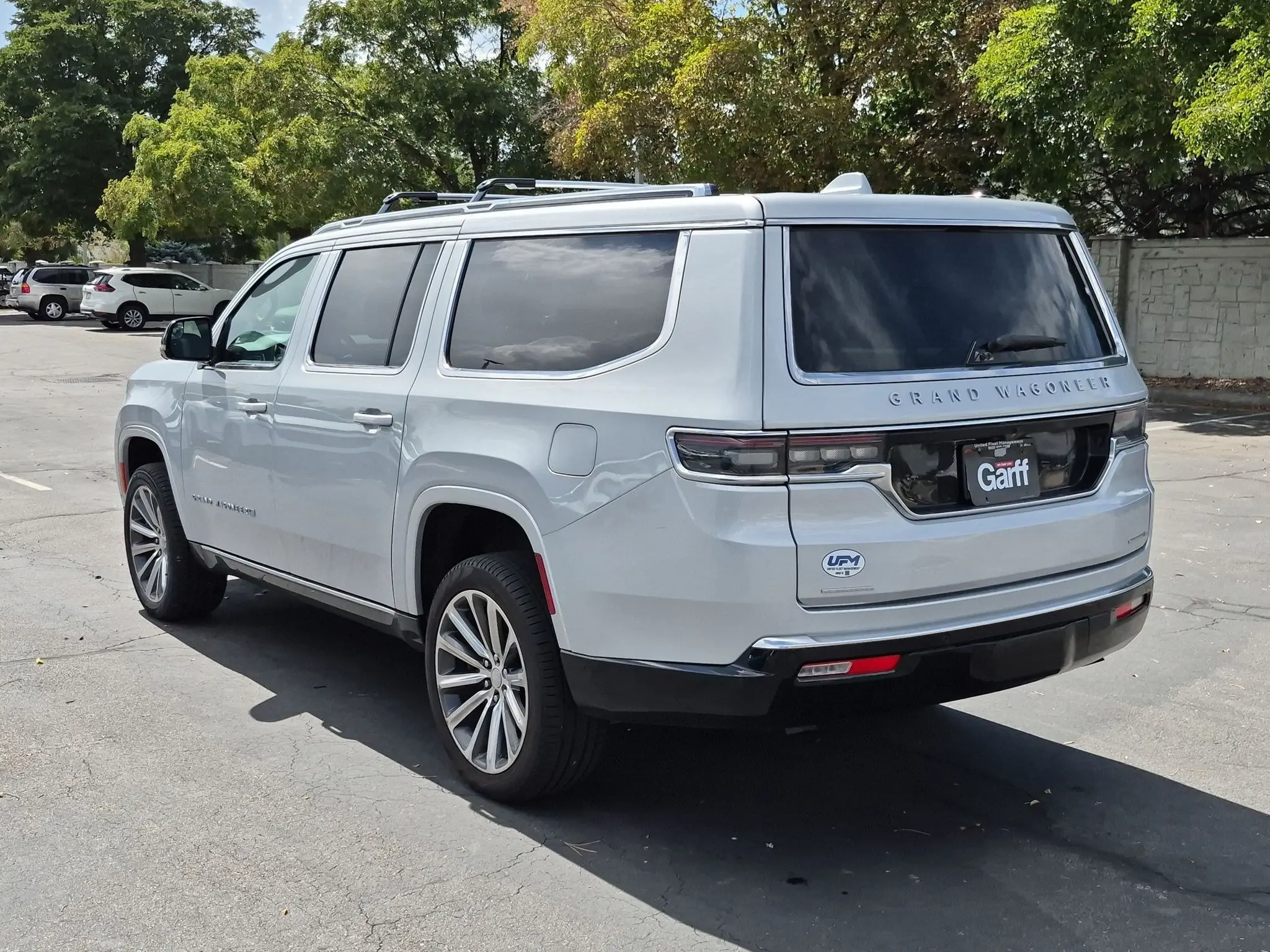 2023 Jeep Grand Wagoneer L Series II 4WD photo 5