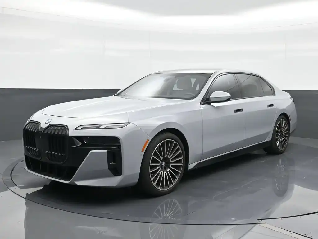 2024 BMW 7 Series 760i xDrive's photo