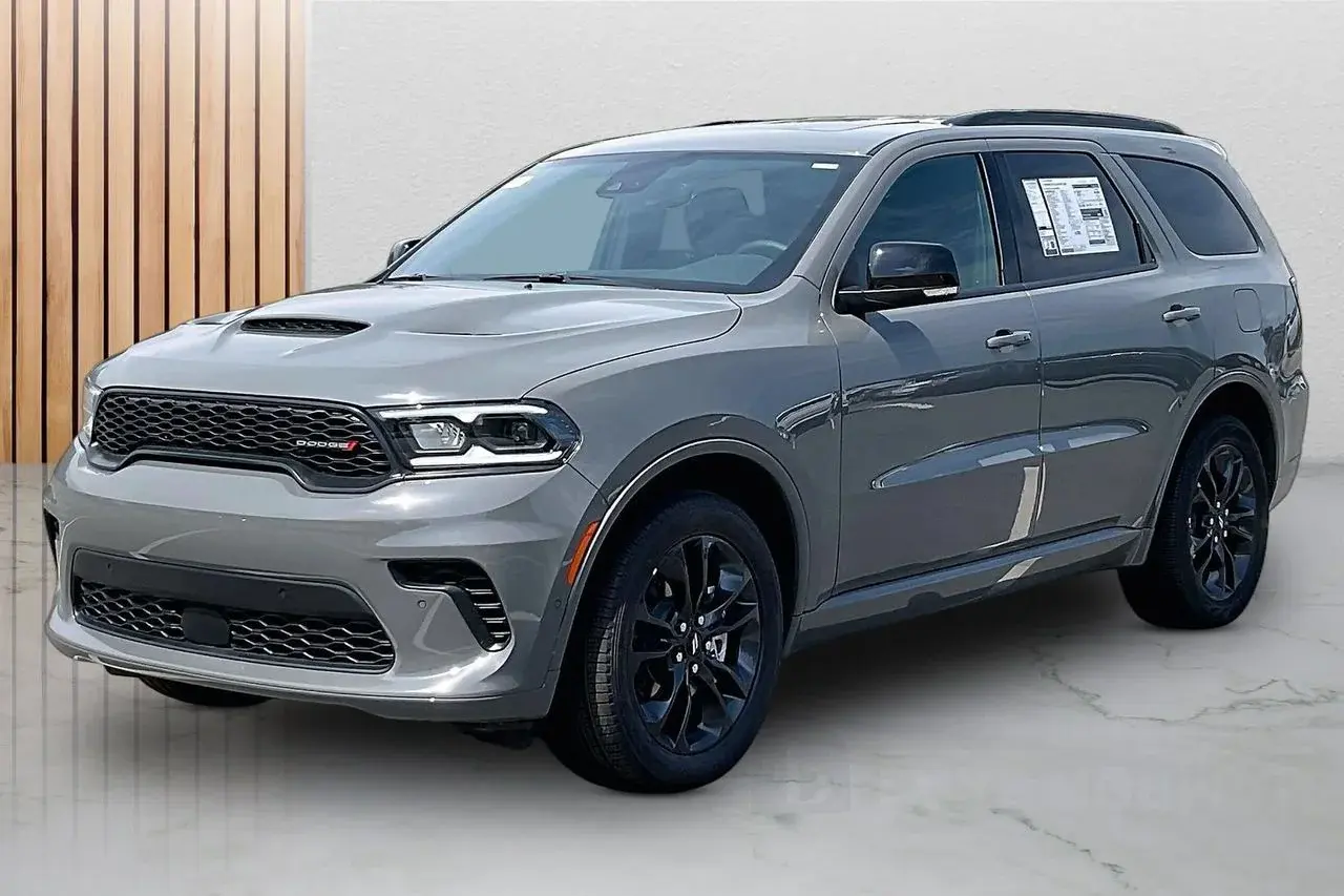 2026 Dodge Durango GT Plus AWD photo 4