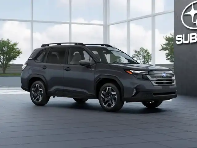 2026 Subaru Forester Premium Hybrid's photo