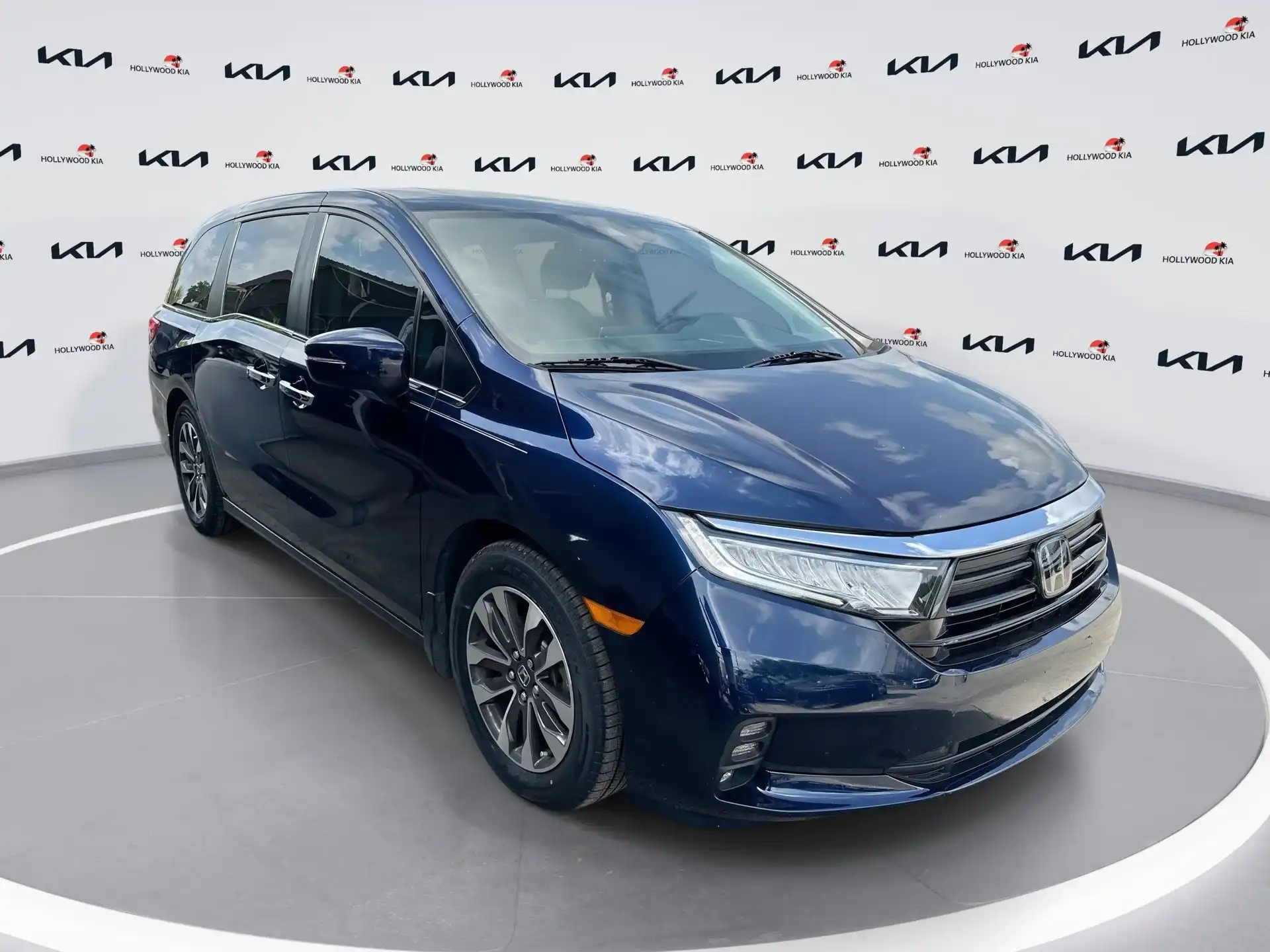 2024 Honda Odyssey EX's photo