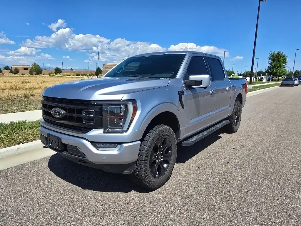 2022 Ford F-150 Lariat 4x4 SuperCrew 5-1/2 Box's photo