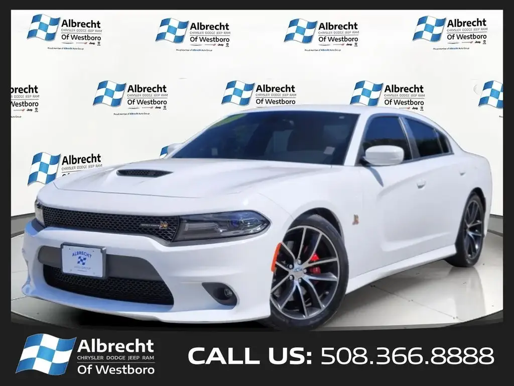 2015 Dodge Charger R/T Scat Pack photo 1