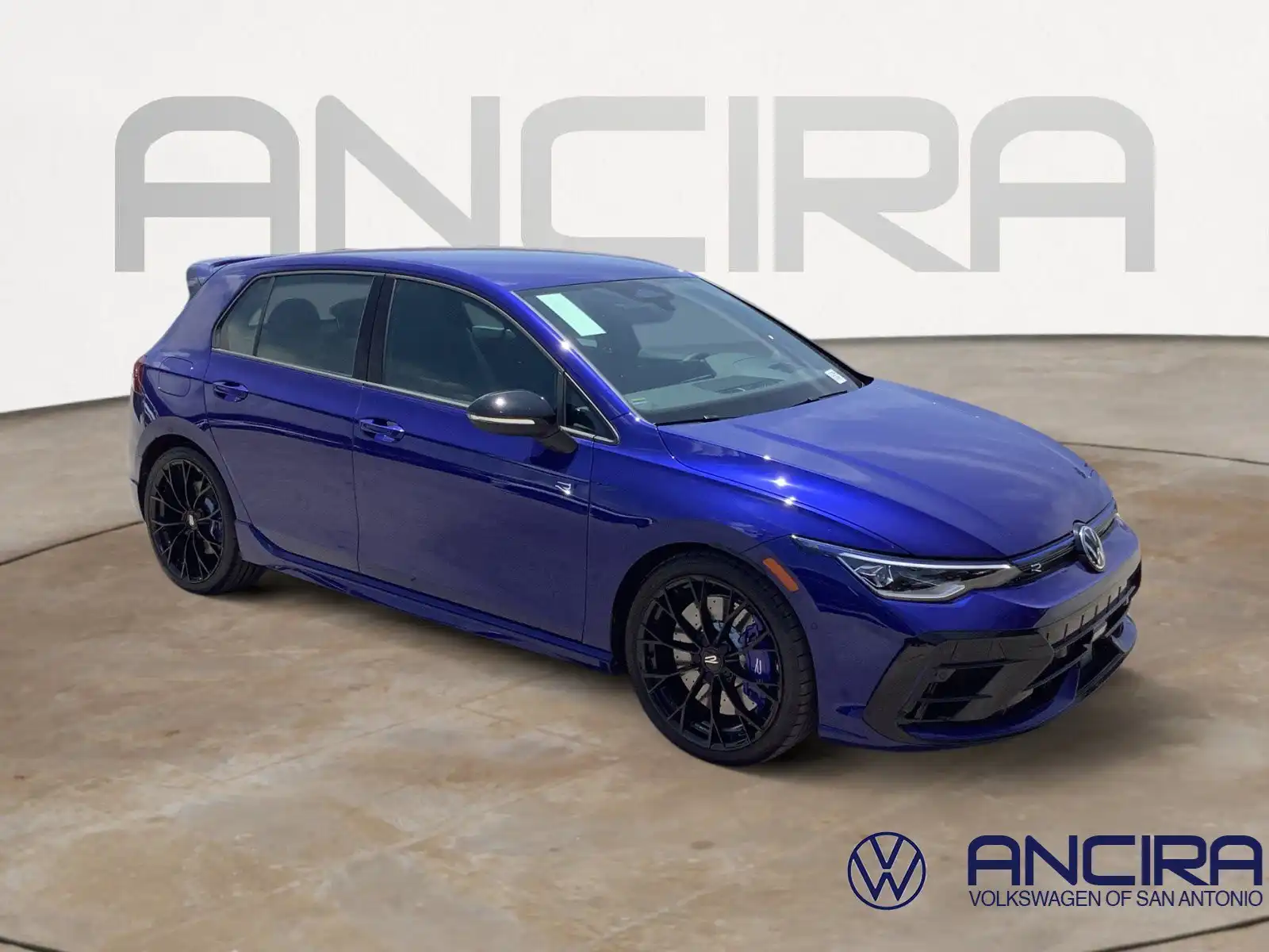 2026 Volkswagen Golf R 4-Door DSG's photo