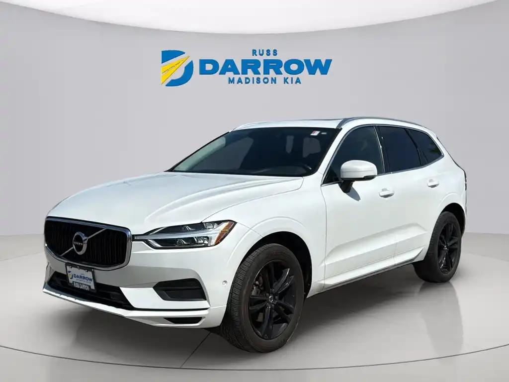 2019 Volvo XC60 T5 Momentum AWD's photo