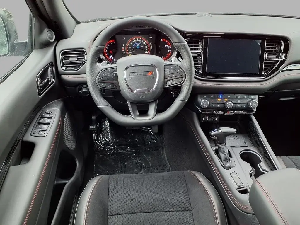 2026 Dodge Durango HEMI V8 GT AWD Plus photo 4