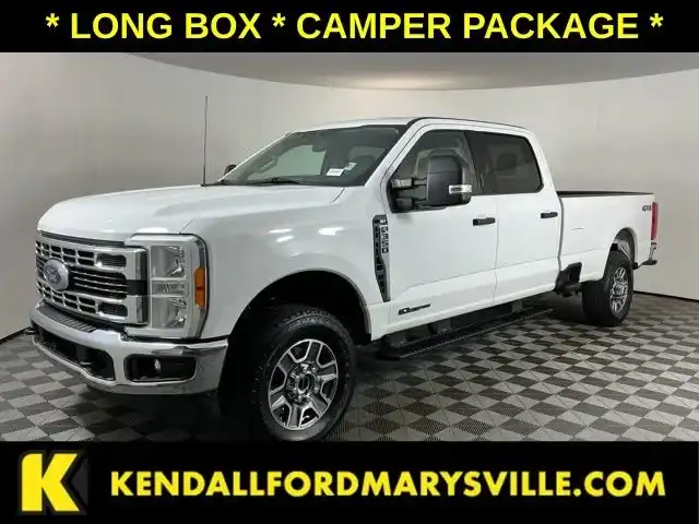 2023 Ford F-350 XLT 4WD Crew Cab SRW 176 in's photo