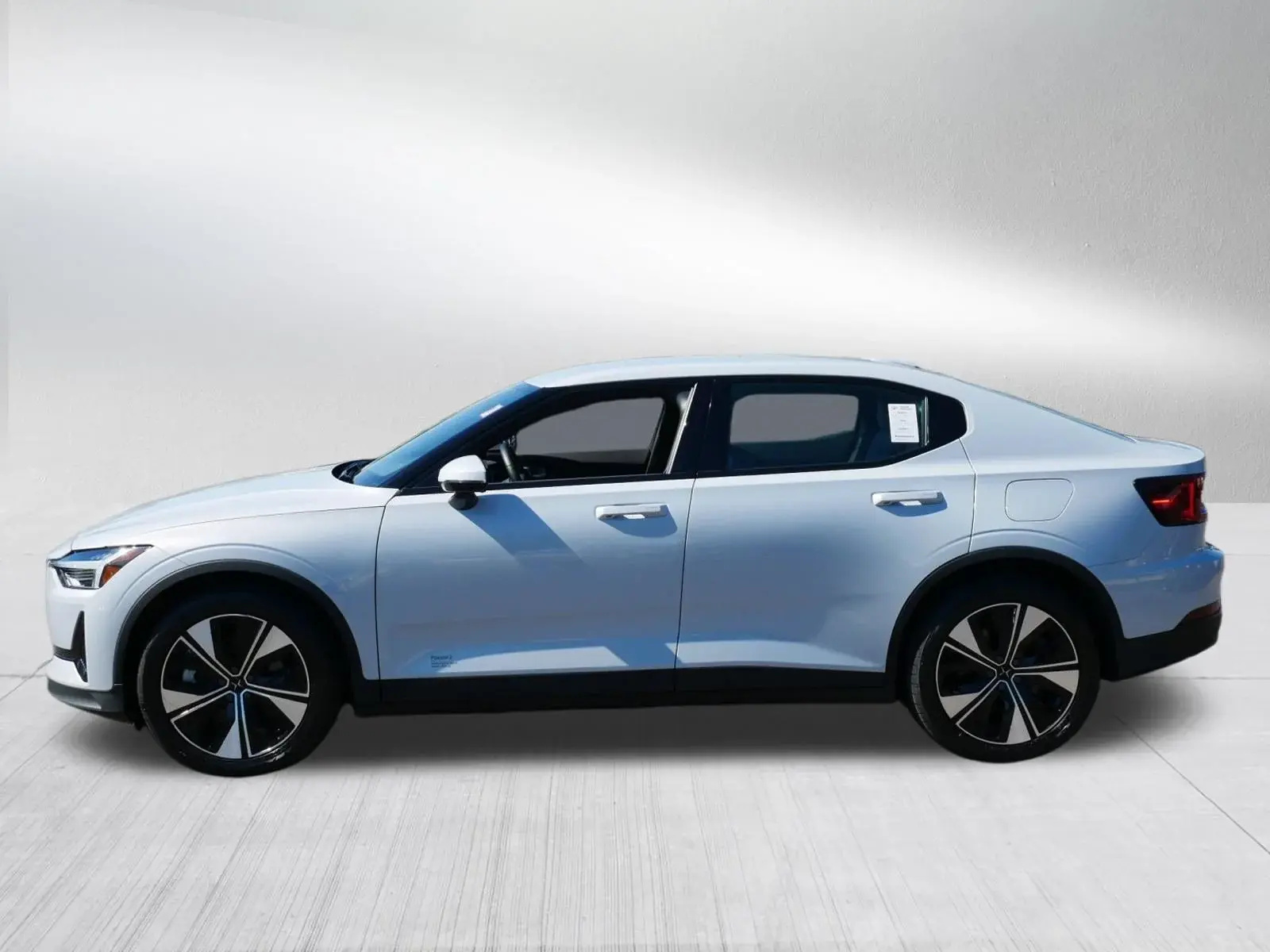 2023 Polestar 2 Long Range Dual Motor Plus photo 4