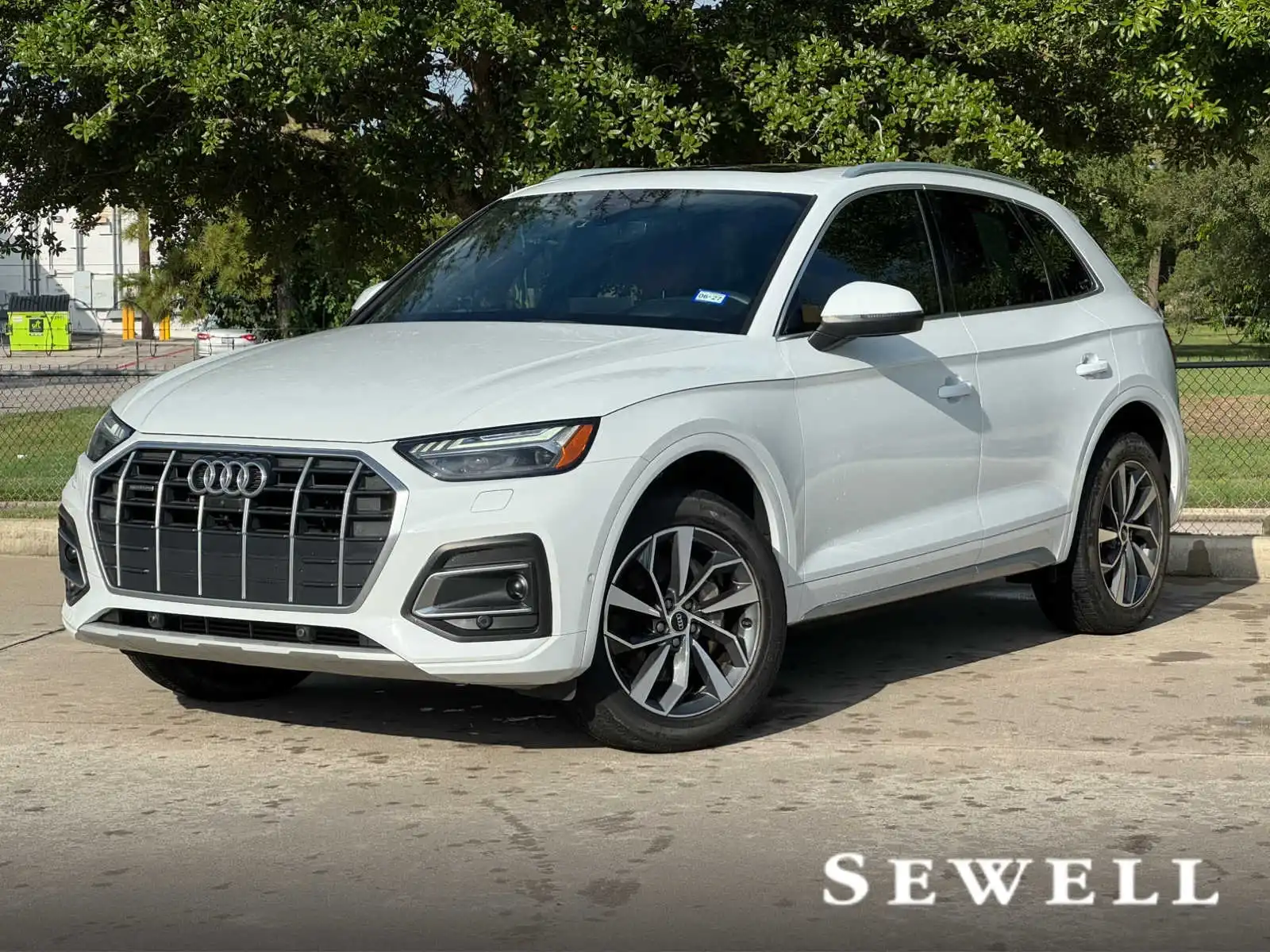 2021 Audi Q5 45 Prestige's photo