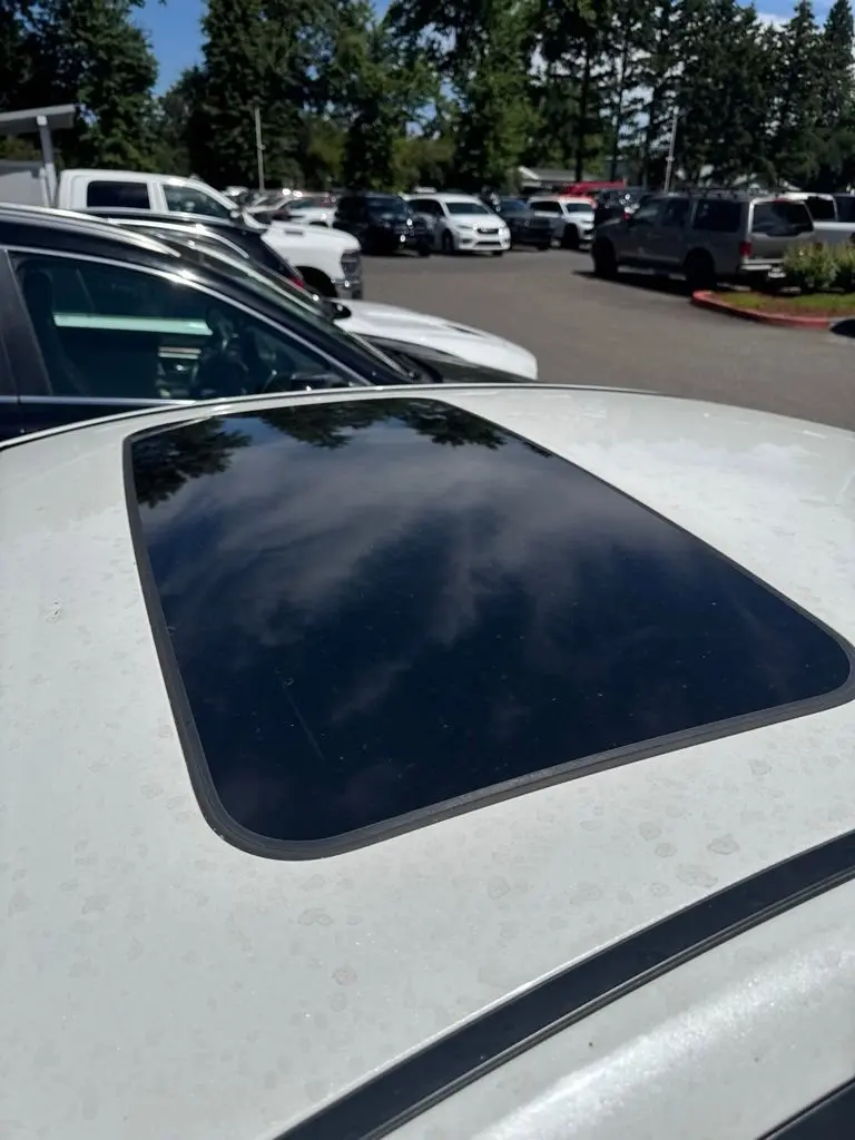 2013 Hyundai Sonata SE 2.0T A/T photo 5