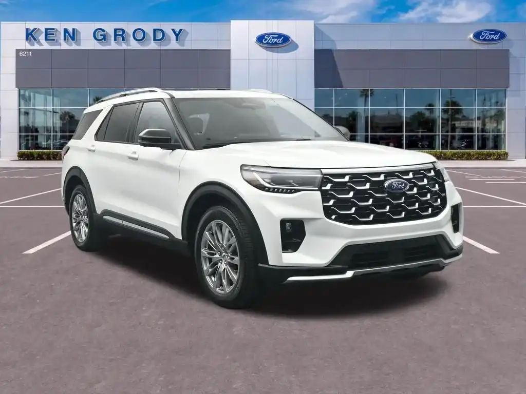 2025 Ford Explorer Platinum (PL535)'s photo