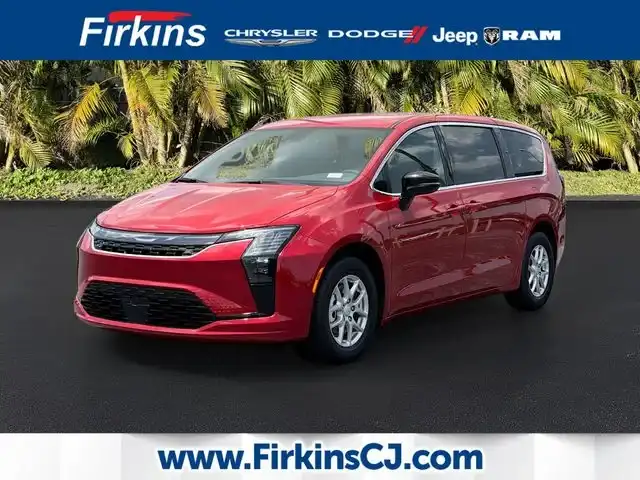 2027 Chrysler Pacifica Select's photo