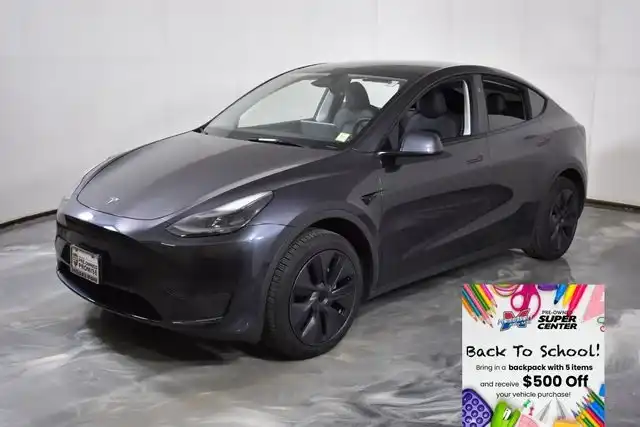 2024 Tesla Model Y Long Range Rear Wheel Drive's photo