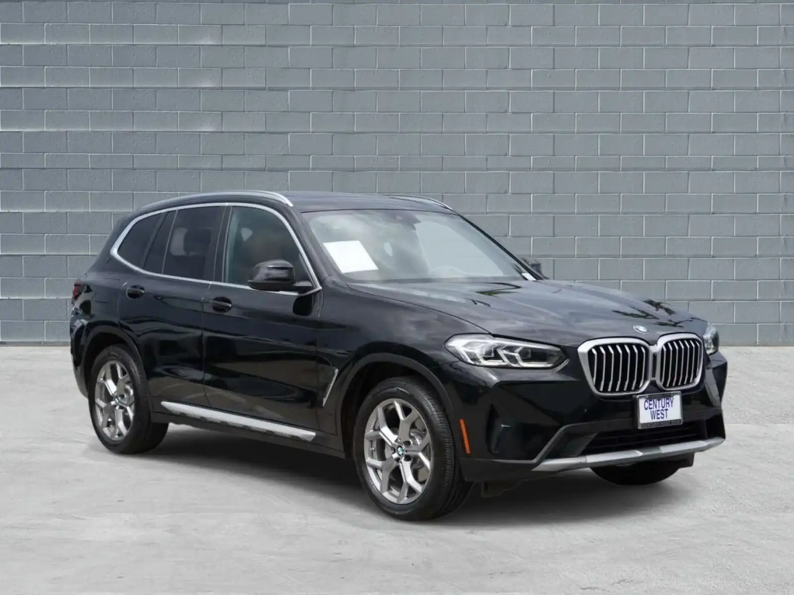 2023 BMW X3 sDrive30i's photo