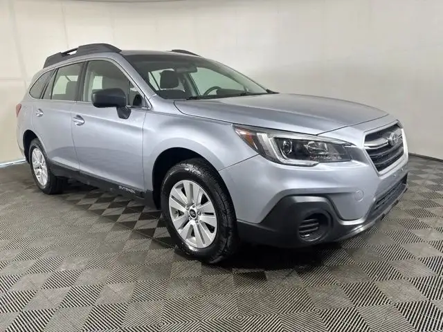 2018 Subaru Outback 2.5i photo 1
