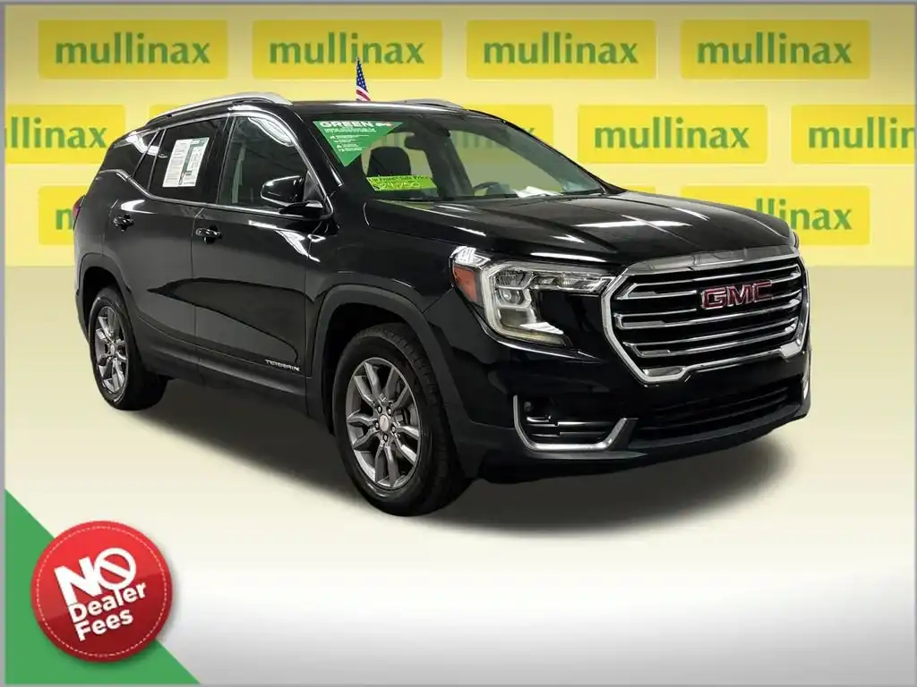 2024 GMC Terrain SLT AWD's photo