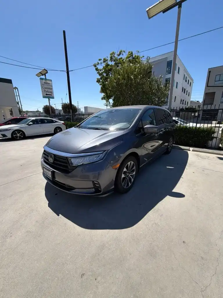 2022 Honda Odyssey EX-L's photo