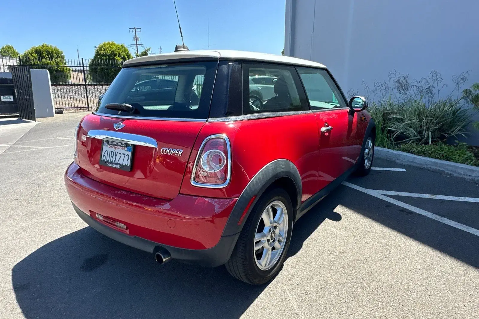 2012 MINI Cooper Base photo 5