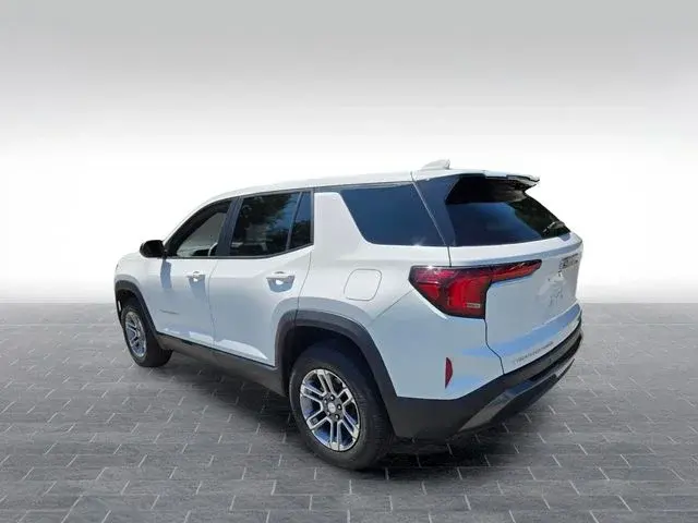 2025 GMC Terrain Elevation AWD photo 5