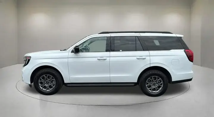 2025 Ford Expedition Active 4x4 photo 5