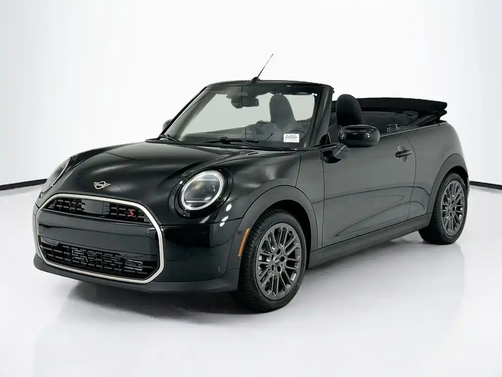 2026 MINI Convertible Cooper S Signature's photo