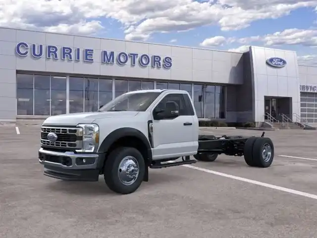 2026 Ford F-550 XL 4WD Regular Cab DRW 193 in's photo