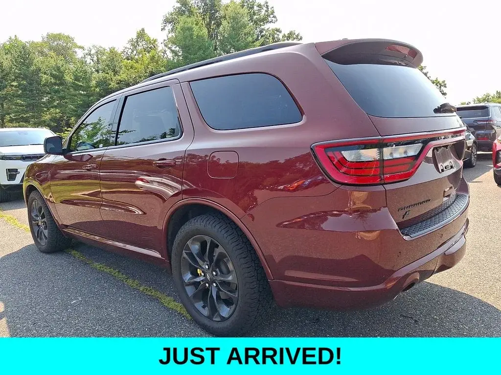 2023 Dodge Durango R/T Plus AWD photo 4