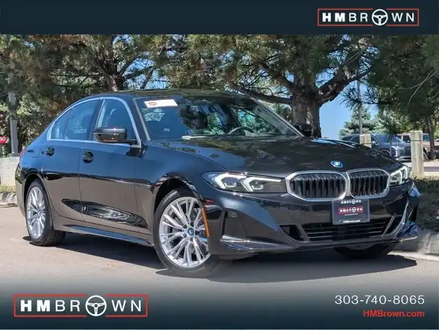 2024 BMW 3 Series 330e xDrive Sedan's photo