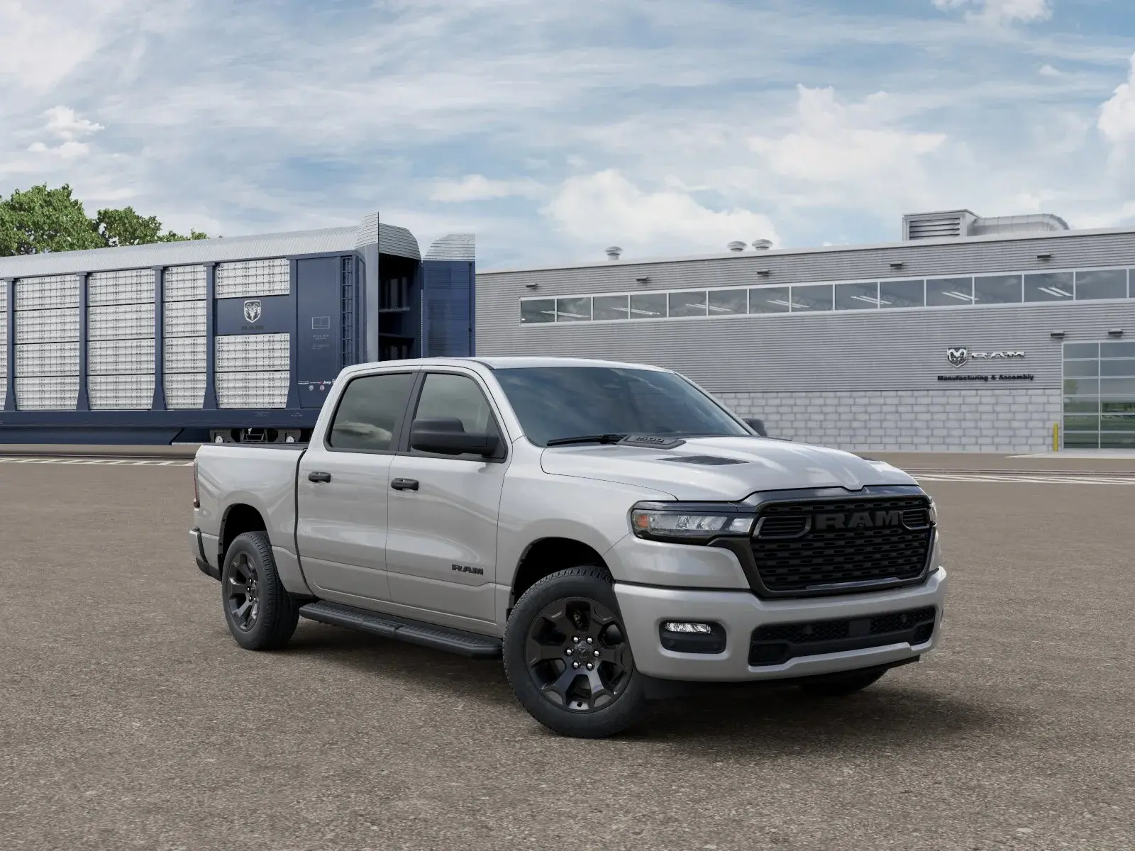 2026 RAM 1500 Express 4x4 Crew Cab 5'7 photo 3