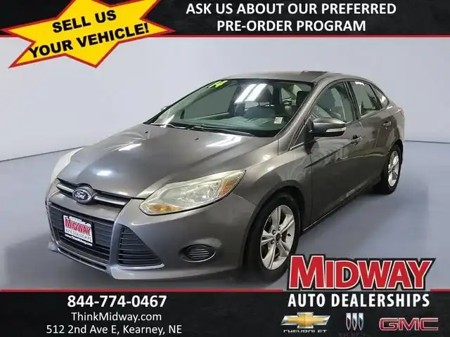 2014 Ford Focus Sedan SE's photo