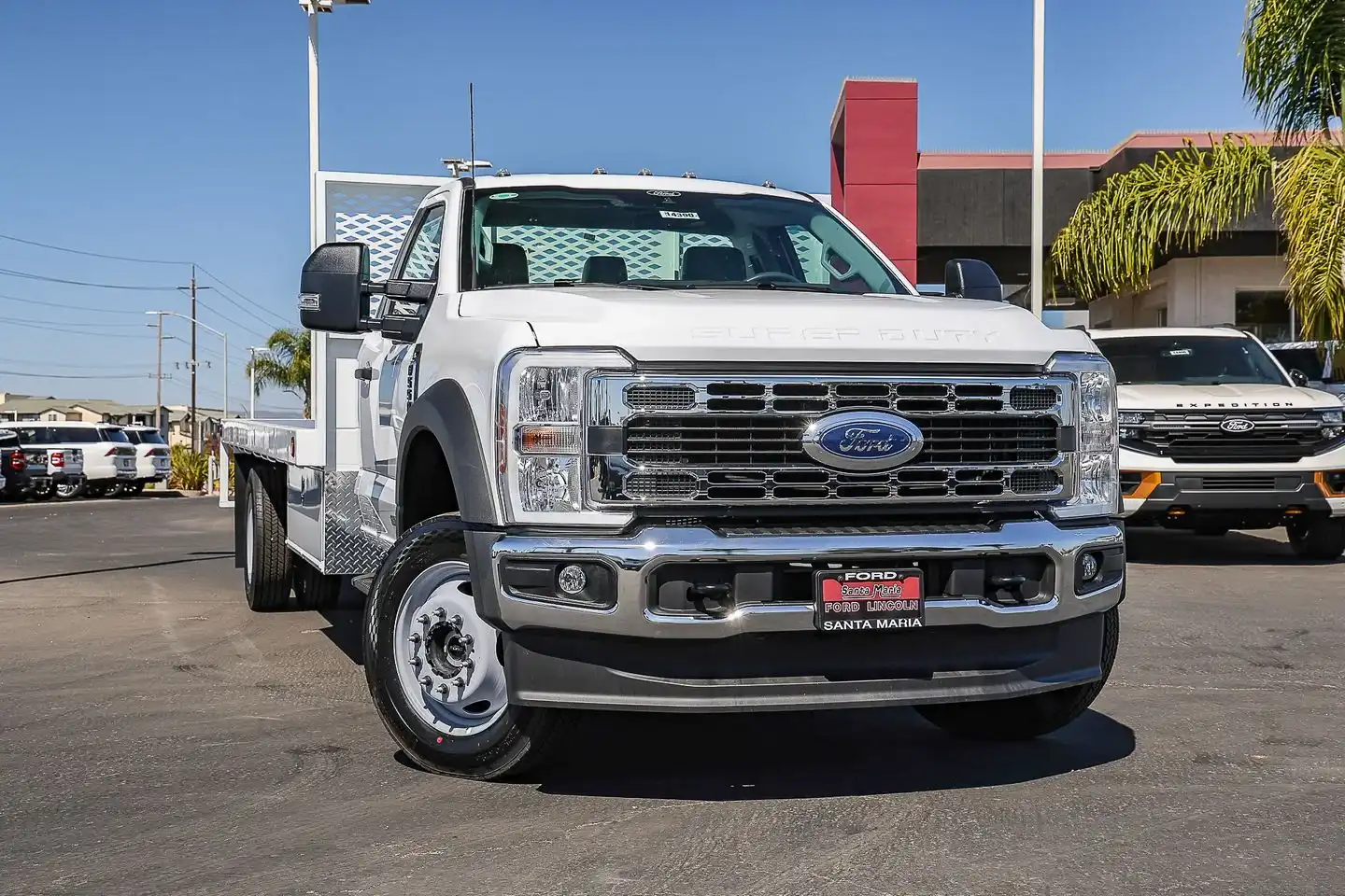 2026 Ford F-550 XL 4x4 Regular Cab 205-In DRW's photo