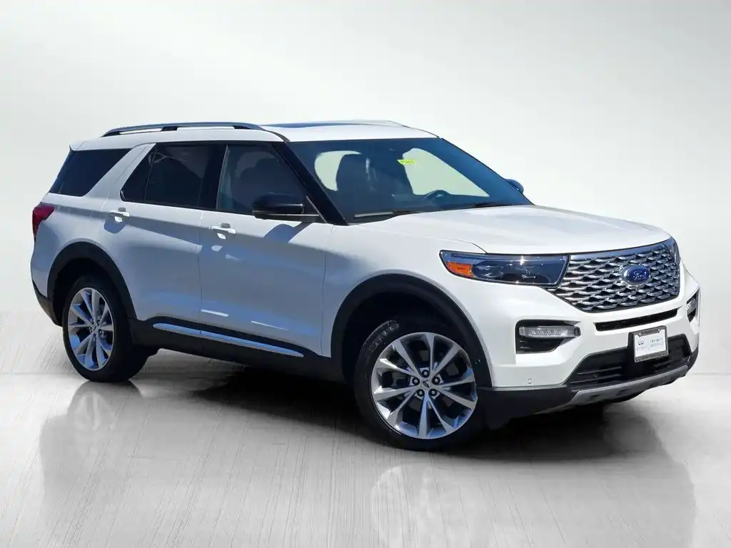 2021 Ford Explorer Platinum 4WD's photo