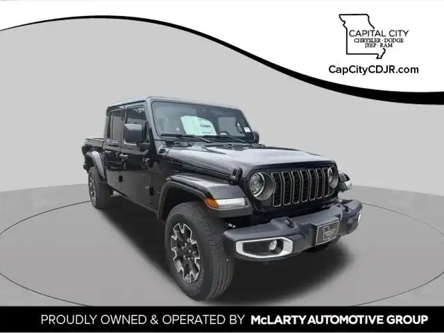 2026 Jeep Gladiator Sahara Auto's photo