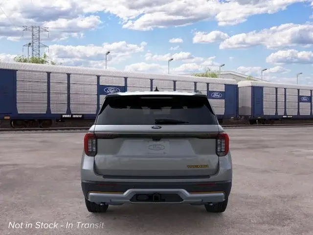 2026 Ford Explorer Tremor 4WD photo 5