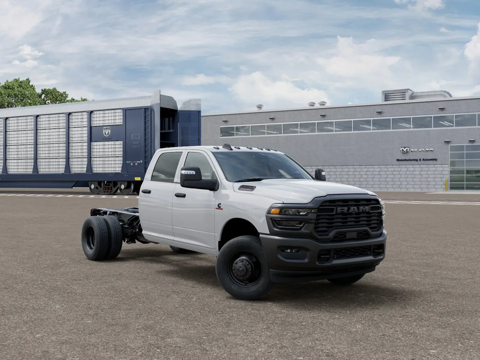 2026 RAM 3500 Tradesman 4X4 Crew Cab photo 4