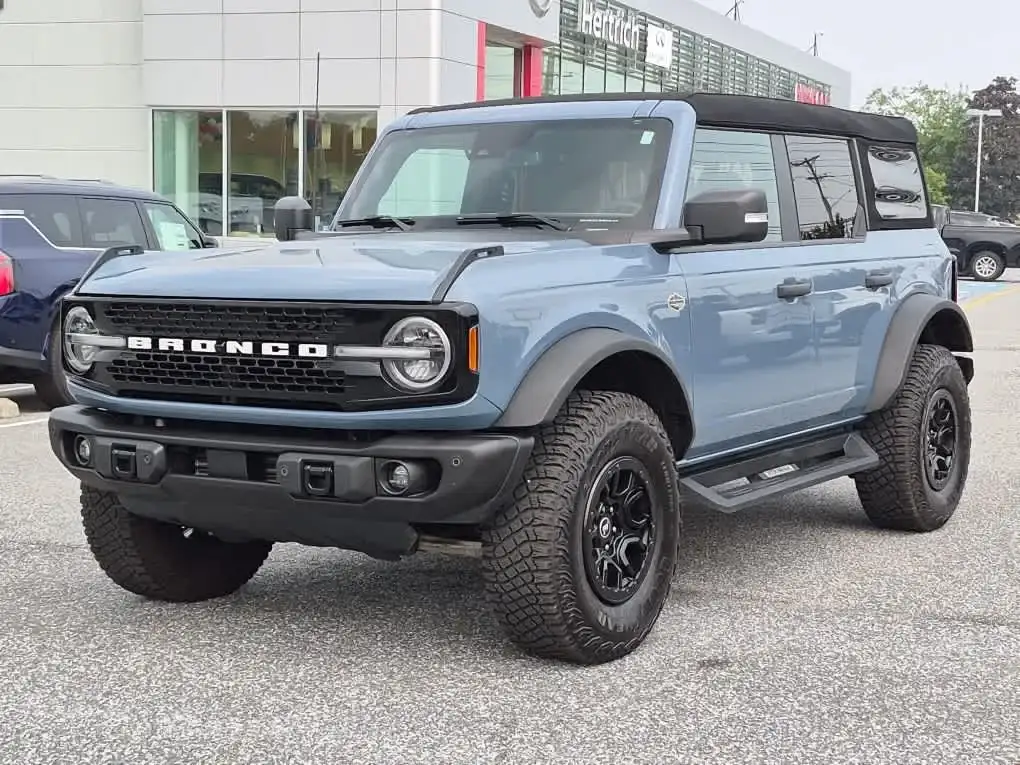 2023 Ford Bronco Wildtrak 4x4's photo