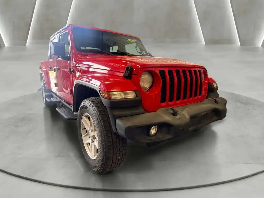 2021 Jeep Gladiator Sport S's photo