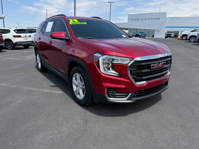 2024 GMC Terrain SLE FWD's photo