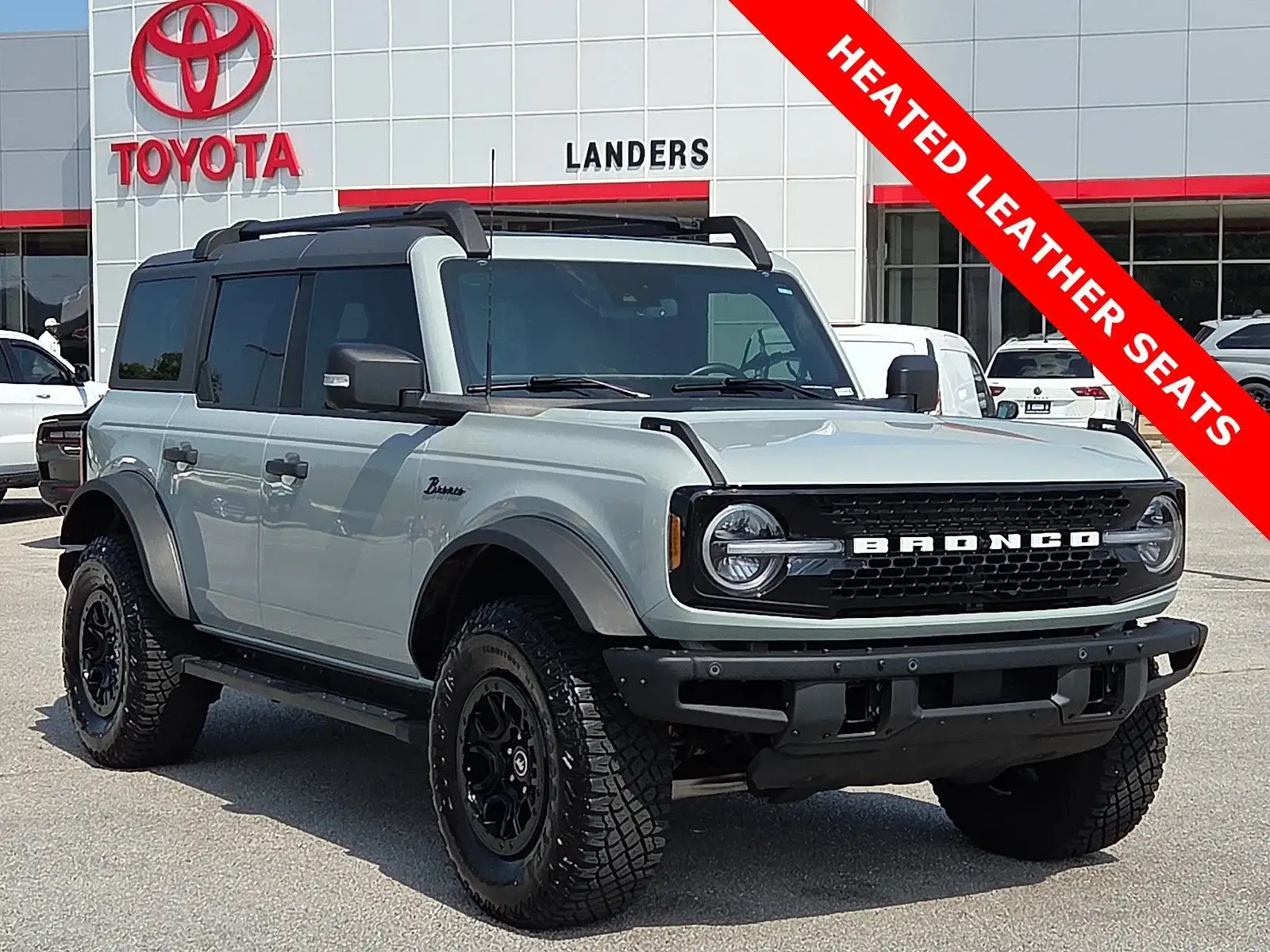 2024 Ford Bronco Wildtrak 4x4 photo 1