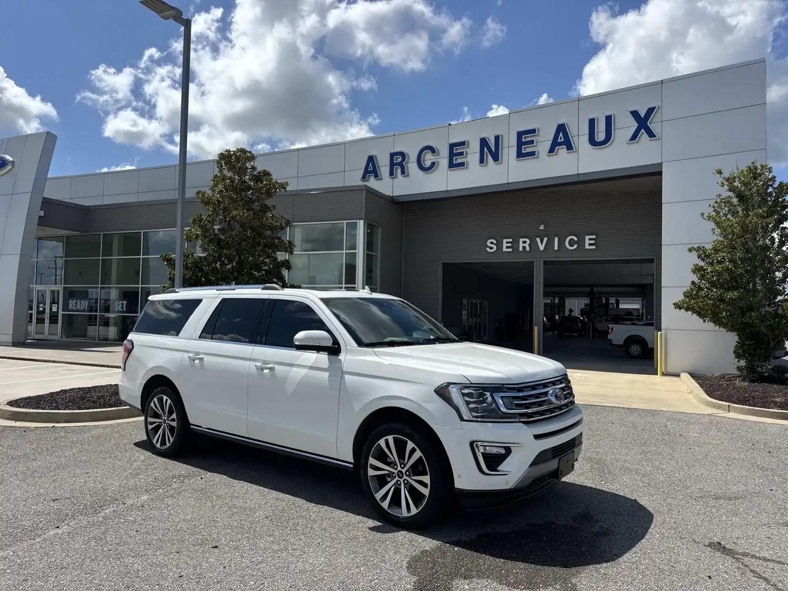 2021 Ford Expedition Limited 4WD MAX's photo